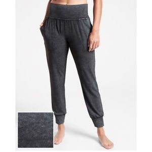 Athleta Salutation Garment Dye jogger